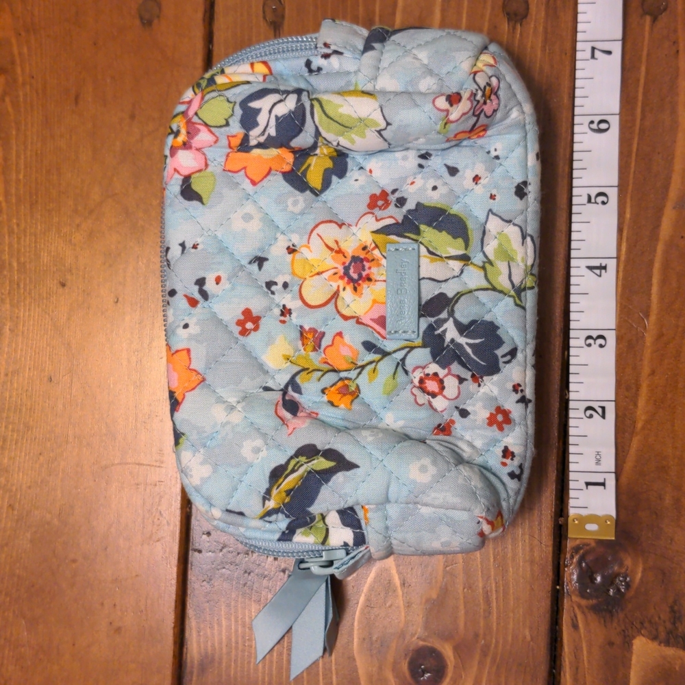 NWOT Vera Bradley Accessories Bag